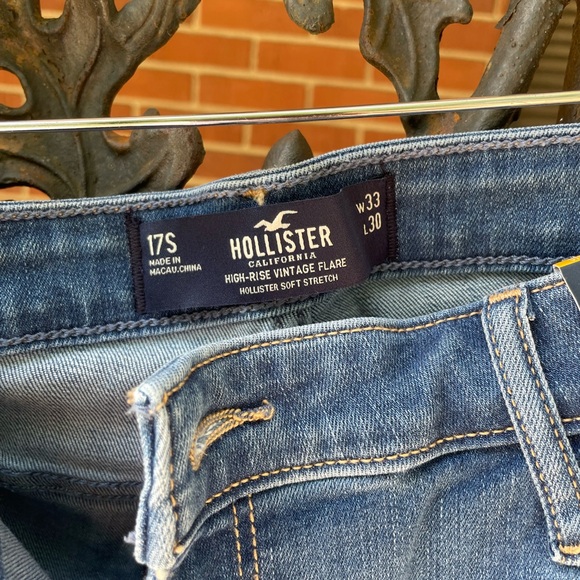 Hollister patchwork flare jeans 17 short NWT❤️❤️😊 - Picture 2 of 4
